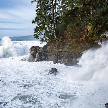 The Great Escape - Port Renfrew Villa Buitenkant foto